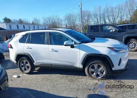 2025 Toyota Rav4 Xle from USA, damaged, VIN 2T3P1RFV4SW548052